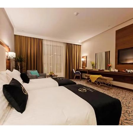 ג'דה Sunday Emerald Hotel מראה חיצוני תמונה