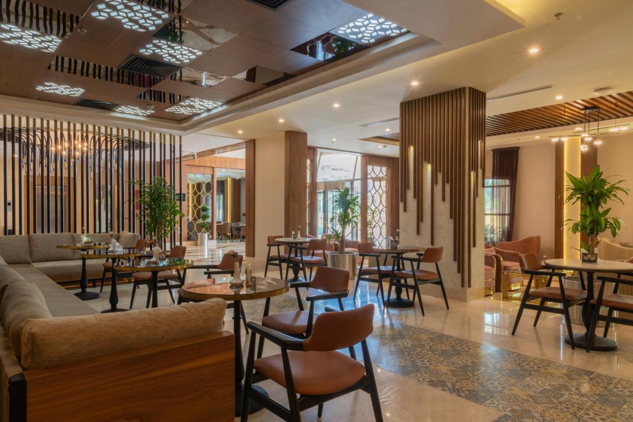 ג'דה Sunday Emerald Hotel מראה חיצוני תמונה