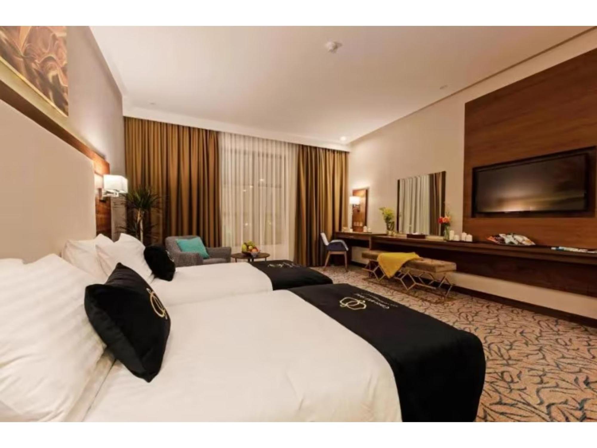 ג'דה Sunday Emerald Hotel מראה חיצוני תמונה